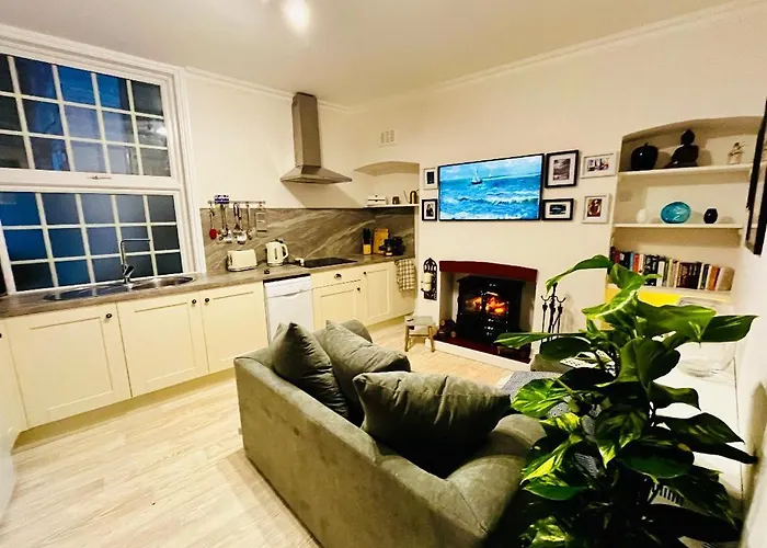 Ingleside Mews Уитби