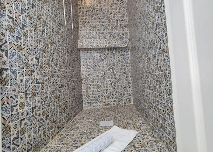 Ingleside Mews * Уитби